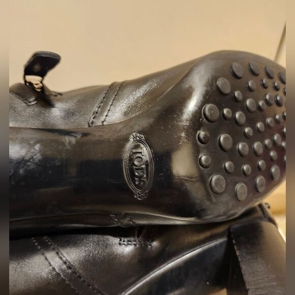 Tod's Black Calfskin Leather Square Toe Chunky Heel Ankle Boots Sz.9/39.5 $885 - Picture 14 of 16